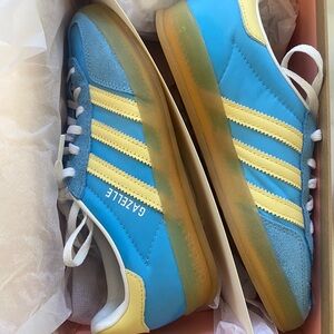 Adidas Gazelle Indoor Shoes in Semi Blue Burst/Almost Yellow